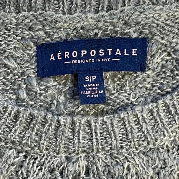 Aeropostale Women’s Sweater Small Gray Soft Long Sleeved Crew Neck Top - Picture 6 of 8